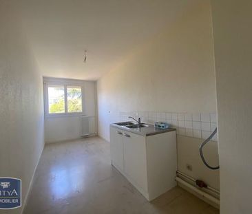 Location Appartement 4 pièces 80m² POITIERS 86000 - Photo 6
