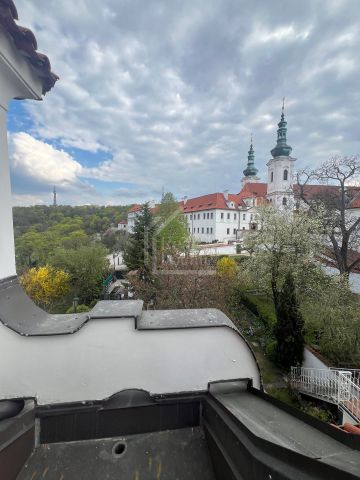 Pronájem bytu 3+kk 36 m², Pohořelec, Praha - Fotografie 2