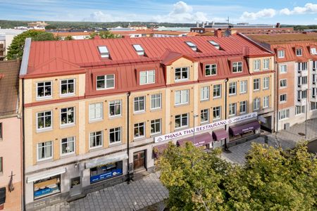 Drottninggatan, Trollhättan - Photo 4
