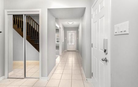 For Lease - 261 Gleave ( Upper Level) Terrace, Milton, Ontario - Photo 2