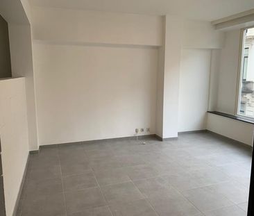 Appartement te huur - Photo 1