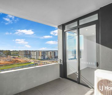 Top Floor Apartment - Great Location! - Photo 5