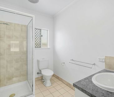 NEAT AND TIDY TOWNHOUSE - Photo 6