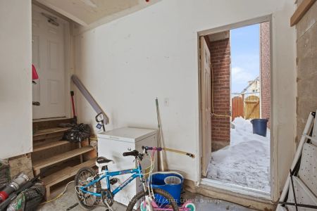 17 Barnwood Drive #(bsmt) - Photo 5