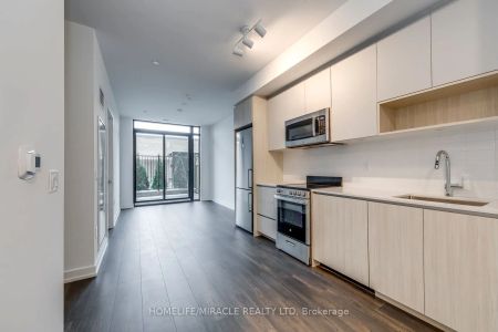 801 The Queensway #109 - Photo 5