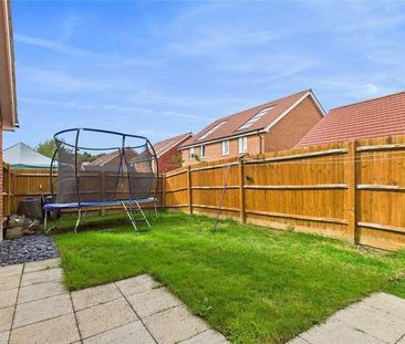 Jade Way, Crawley, West Sussex, RH10 - Photo 1