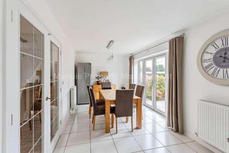 Raunds, NN9 - Photo 2