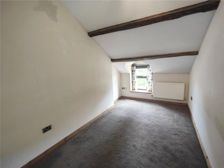 2 bedroom end of terrace house to rent - Photo 4