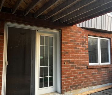 For Lease - 62 Grover Hill Avenue Unit# Lower, Richmond Hill, Ontario - Photo 1