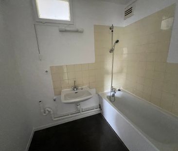 Location - Appartement T3 - 51 m² - Grand-Charmont - Photo 5