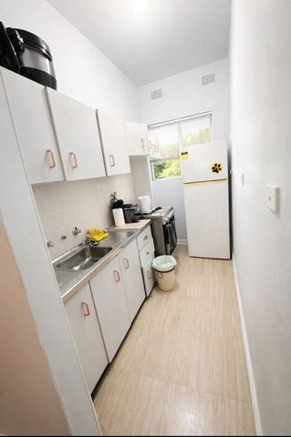 Marrickville - Photo 2