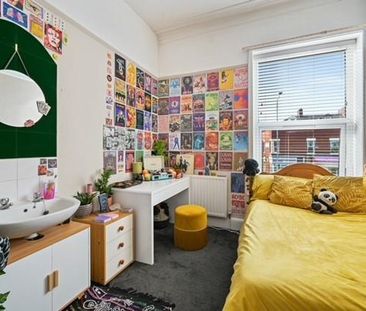 7 bedroom terraced house to rent - Photo 3