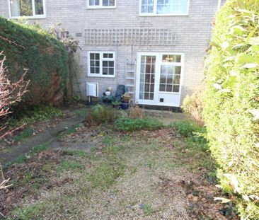 3 bedroom House To Let - Photo 3