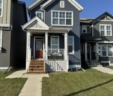 **COZY, FURNISHED, UPGRADED LEGAL SUITE**! | 1628 Rangeview Drive S... - Photo 1