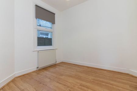 3 Bed Maisonette, Astrop Terrace, W6 - Photo 3