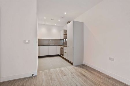 A recently built 1 bedroom apartment finished to a high specification and set on the ground floor. Parking is available on request. Available 14th November and offered unfurnished. - Photo 3