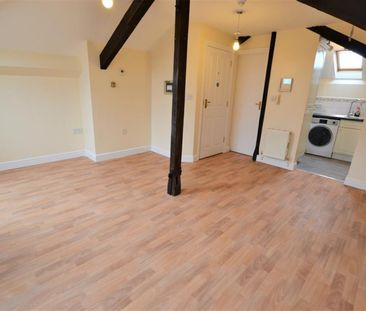 1 bedroom Flat To Let - Photo 5