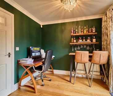 4 bedroom detached house to rent - Photo 4