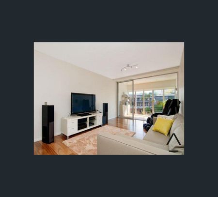 203/300 Pacific Highway, Crows Nest, NSW 2065 - Photo 3