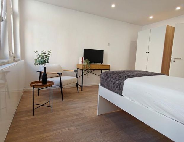 Fully Furnished | All-Inclusive | Ready to Move In - Foto 1