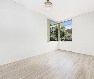 Large One Bedroom Apartment Located in a Security Building - Photo 6