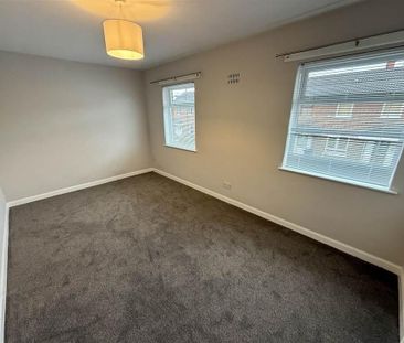 6 Flush Gardens, Belfast, BT6 0GN - Photo 2