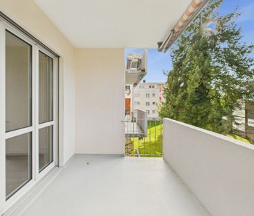 Erstbezug nach Totalsanierung: Stilvolle 4.5-Zimmer-Wohnung mit Top... - Foto 4