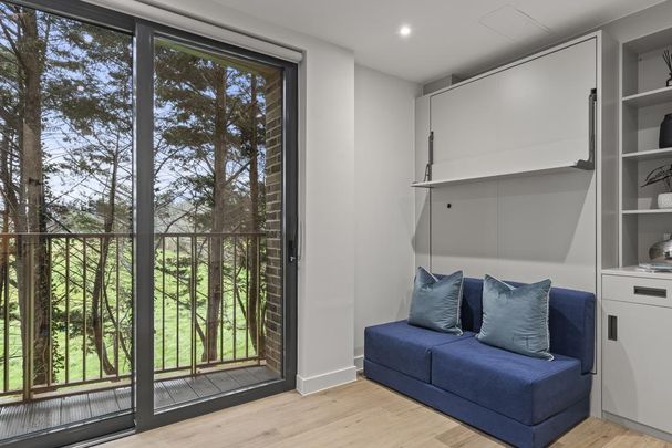 Studio to rent - Photo 1