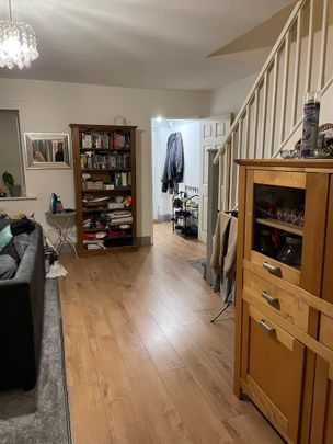 Room in a Shared House, Tavistock Grove, CR0 - Photo 1