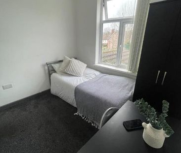 Room in a Shared House, Harefield Road, CV2 - Photo 4
