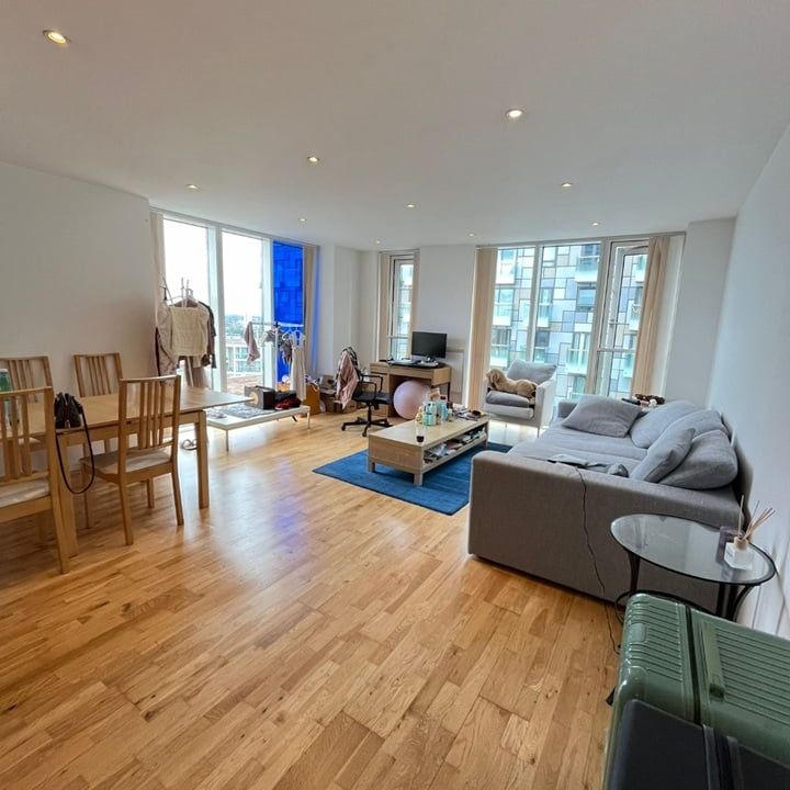 1 Bed Flat, Ability Place, E14 - Photo 1