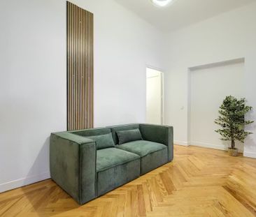 Calle de Núñez de Balboa, Madrid, Community of Madrid 28001 - Photo 2