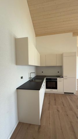 Moderne 4-Zimmer-Wohnung mit Seeblick in Aeschlen ob Gunten - Photo 3