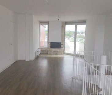 3-Zimmer-Maisonette-Wohnung mit drei Balkonen in Wiesbaden-Biebrich - Photo 4