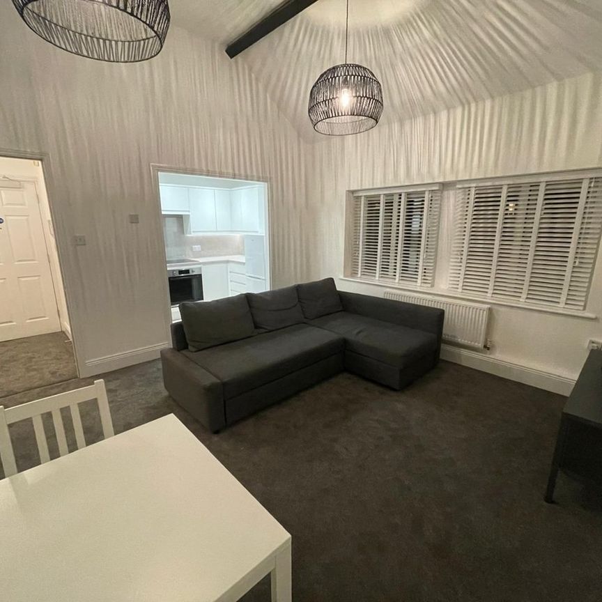 1 Bed Flat, Osborne Wallis House, BS8 - Photo 1