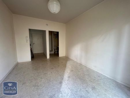 Location Appartement 1 pièce 19m² TOURS 37000 - Photo 2