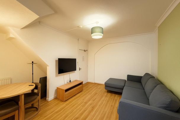 5 Mountain View - Photo 1