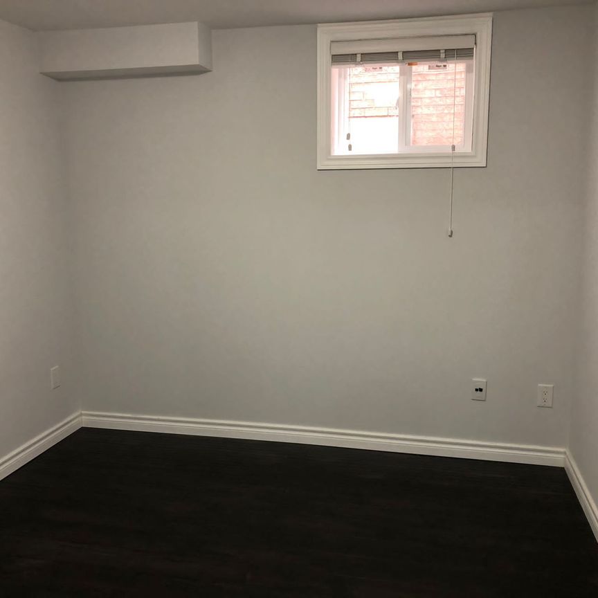 For Lease - 2 Trefoil Court Unit# 2, Toronto, Ontario - Photo 1