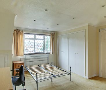 To rent in Imperial Road, Windsor, SL4 - Photo 4