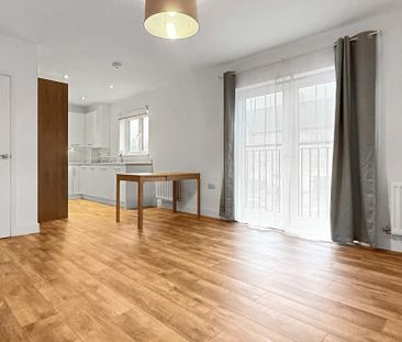 2 bedroom property to rent - Photo 3