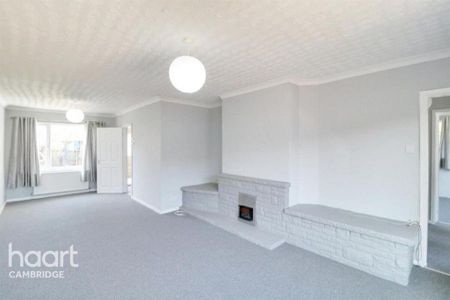 4 bedroom detached house to rent - Photo 5