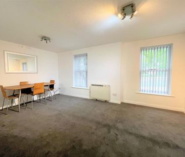 2 bedroom apartment to rent - Photo 4