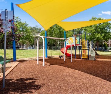 Level 3, 73/121 Easty Street, Phillip ACT 2606 - Apartment For Rent... - Photo 2