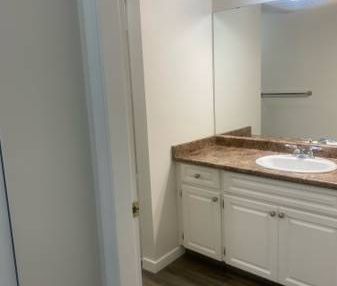 Centrally Located at Katharine Apartments - Photo 3