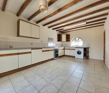 1 bedroom barn conversion to let - Photo 6