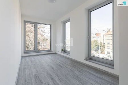 Pronájem bytu, 2+kk, 59 m - Photo 3
