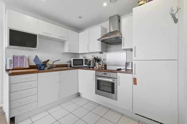 1 Bedroom Apartment - Photo 1