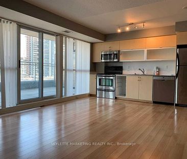 Zip Condos and Lofts , #610 - Photo 4