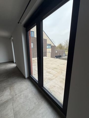 Appartement te huur - Photo 3