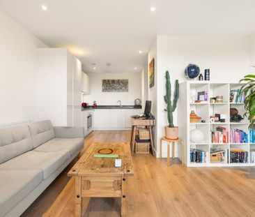 1 Bed Flat, Barrington Road, SW9 - Photo 1